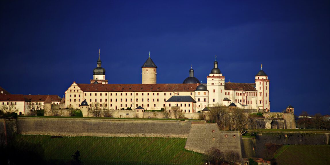 Marienfestung im Spotlight